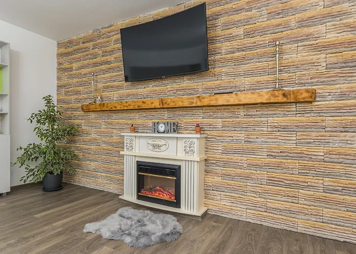 2 Narcis Apartment *